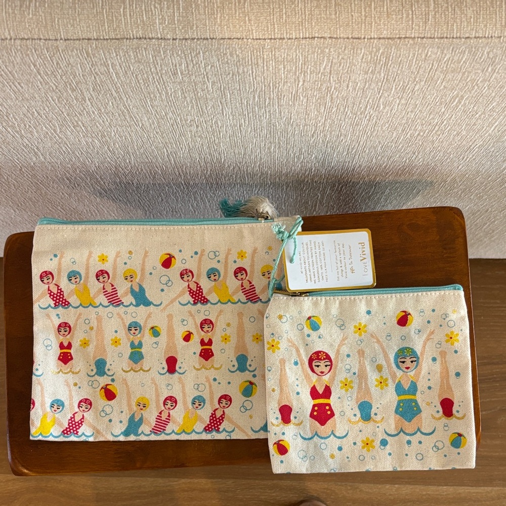 LOVE  VIVID Retro Swimmer Print Canvas Pouch Duo.